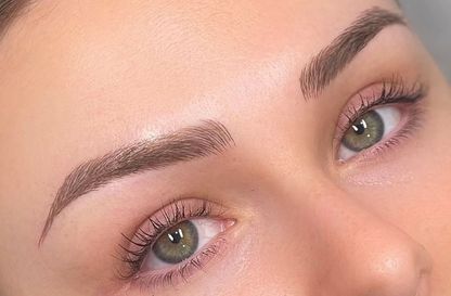 Microblading Eyebrow